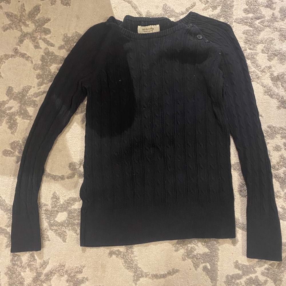 Tops - Picture 2 of 8